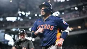 Isaac Paredes conecta HR de tres carreras para darle la victoria a los Astros sobre Rangers