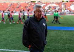 Domenec Torrent quería fuera de Chivas a tres veteranos