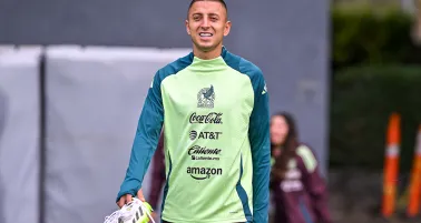 'Piojo' Alvarado prioriza al Tri; rechaza oferta de Pachuca para el Mundial de Clubes